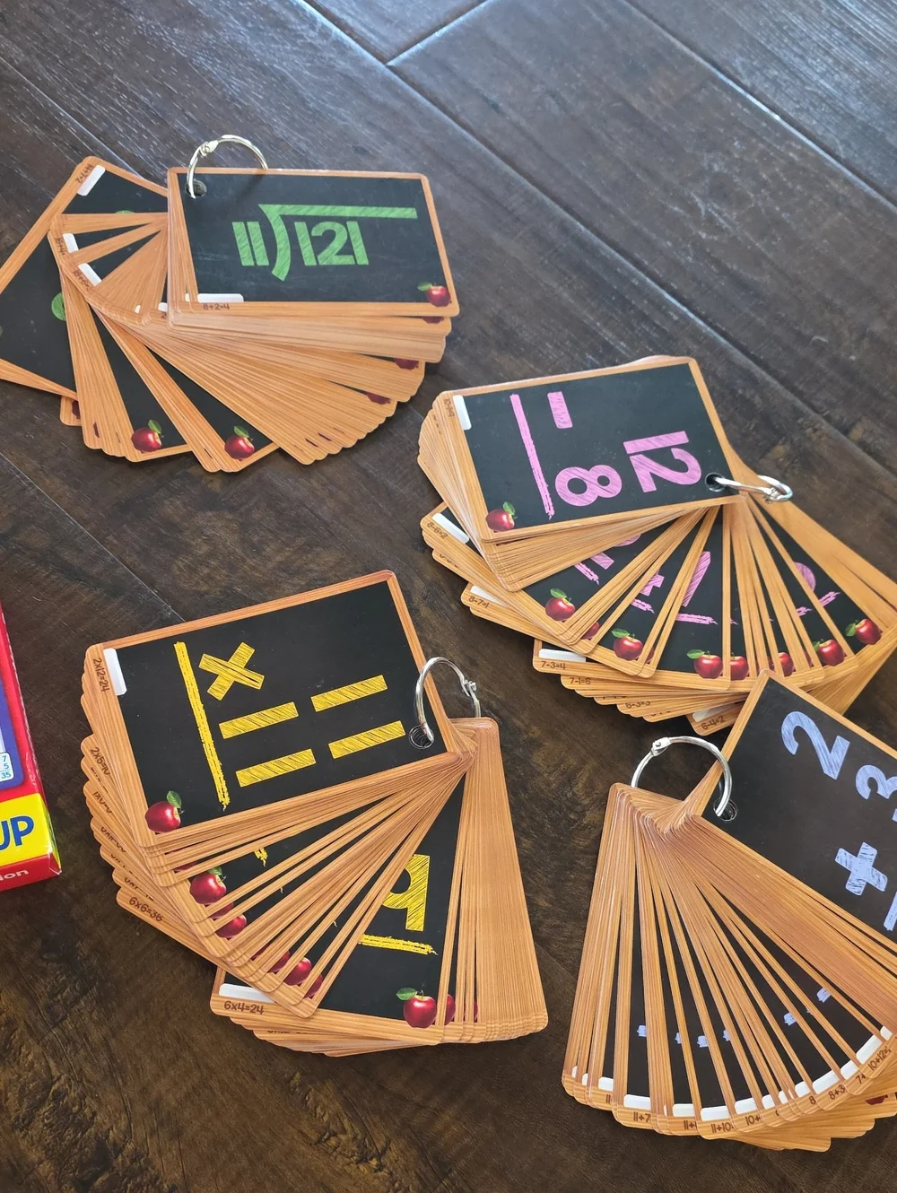 Math Flash Cards - Black Chalkboard Style (Multicolor)